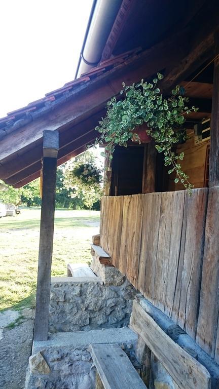Rustic Home Mia Duga Resa Habitación foto